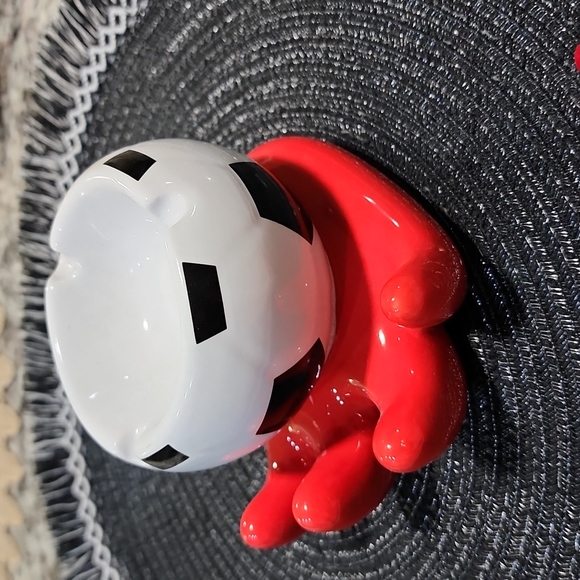 Ashtray - Picture 2 of 2